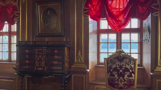 Меньшиковский дворец в Санкт-Петербурге. Ноябрь Питер 2025. Красота смотреть онлайн