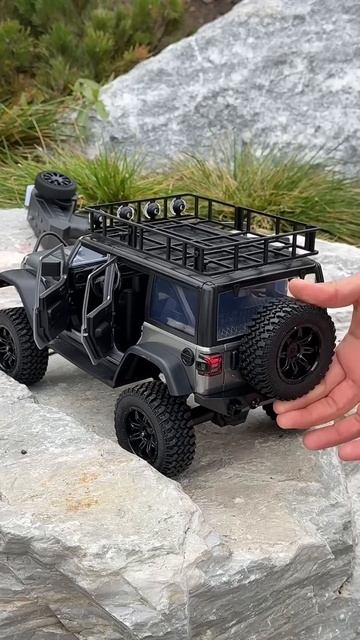 Радиоуправляемый внедорожник Wrangler 4WD MN128 смотреть онлайн