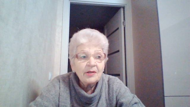 Тетя Мотя ноет, но рожать продолжает смотреть онлайн