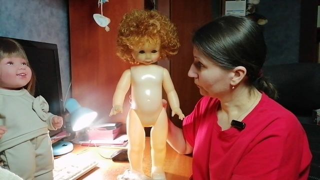 Кукла Настя из СССР и Нэнси Famosa с запахом кокоса