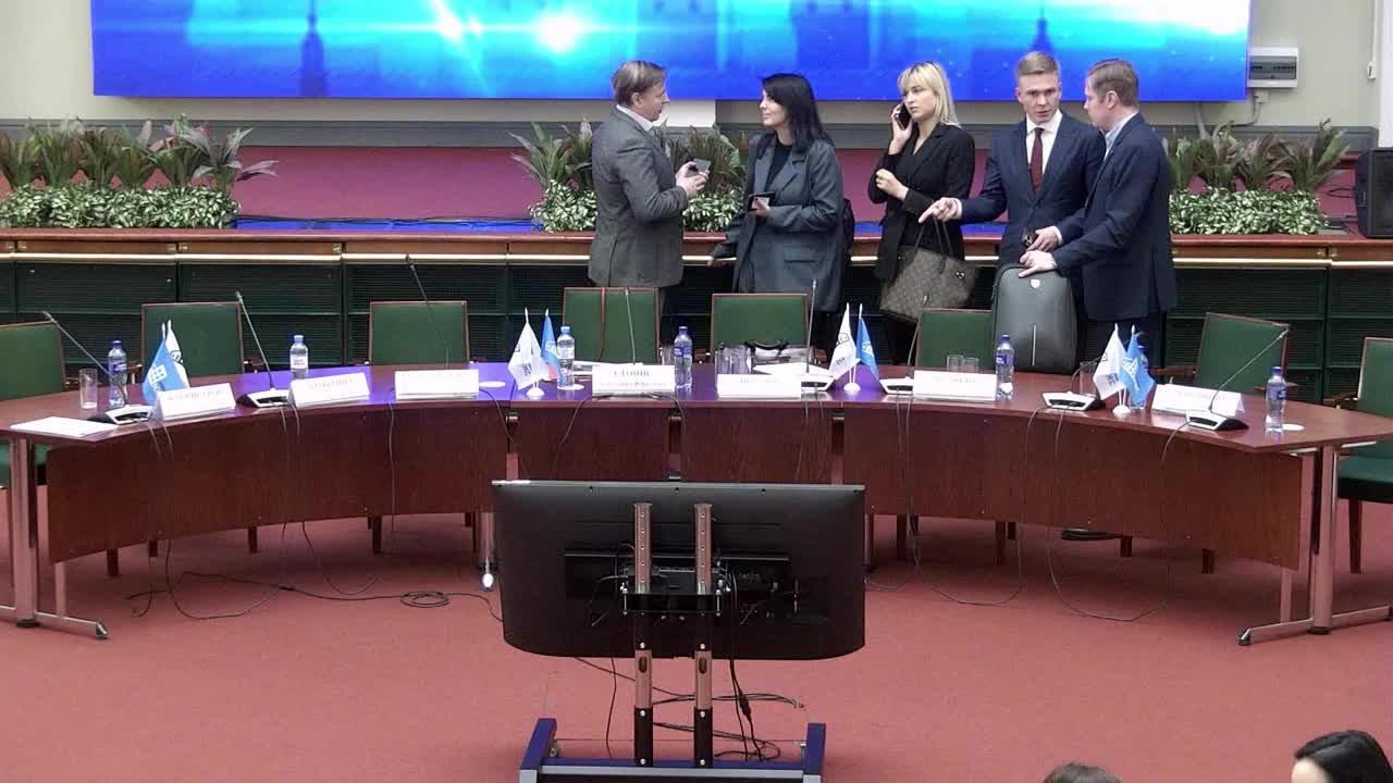 Малоэтажная Россия - Круглый стол №3 смотреть онлайн