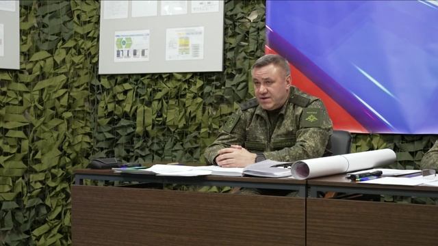 Владимир Путин. Посещение пункта управления Объединённой группировки войск 1 декабря 2025 года смотреть онлайн