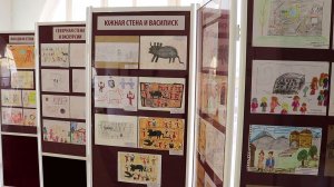 Открытие выставки "Дети рисуют археологический памятник"