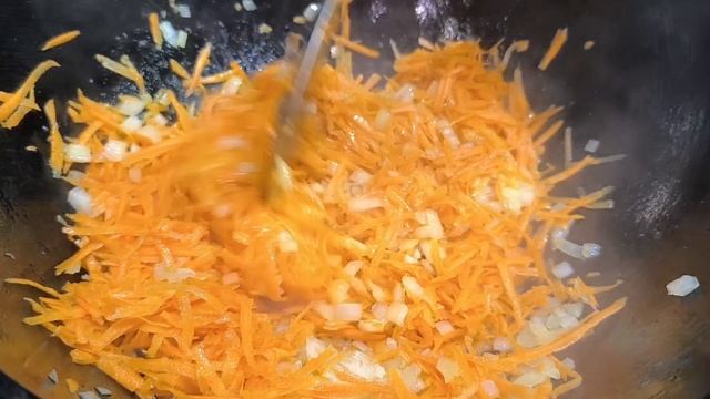 Тушёная капуста с капчёностями в казане