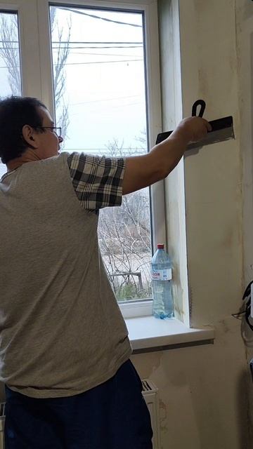 Муж ремонтирует окно смотреть онлайн