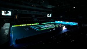 1. Мультимедиа Шоу