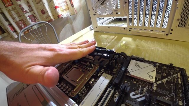 Новый Комп 2025: Intel 7 265KF + RTX 5060 + 32Gb DDR5 7600 / сборка подарка отцу на День Рождения!