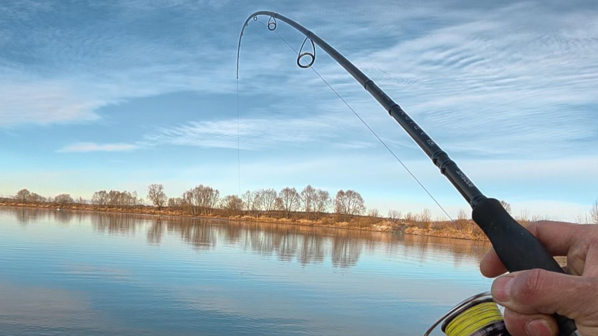 Наконец Вырубило! Рыбалка На Спиннинг до Первого Льда! смотреть онлайн