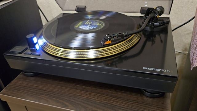 Iron Maiden - Caught Somewhere In Time (Original Vinyl - Japan Special Edition – S33-1003)