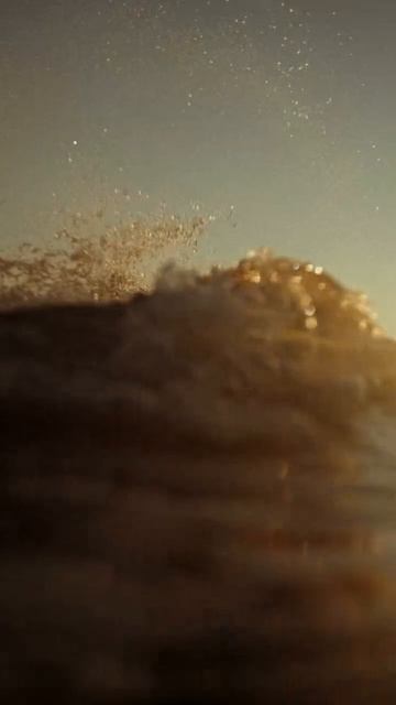 Волны в лицо, рев мотора! смотреть онлайн