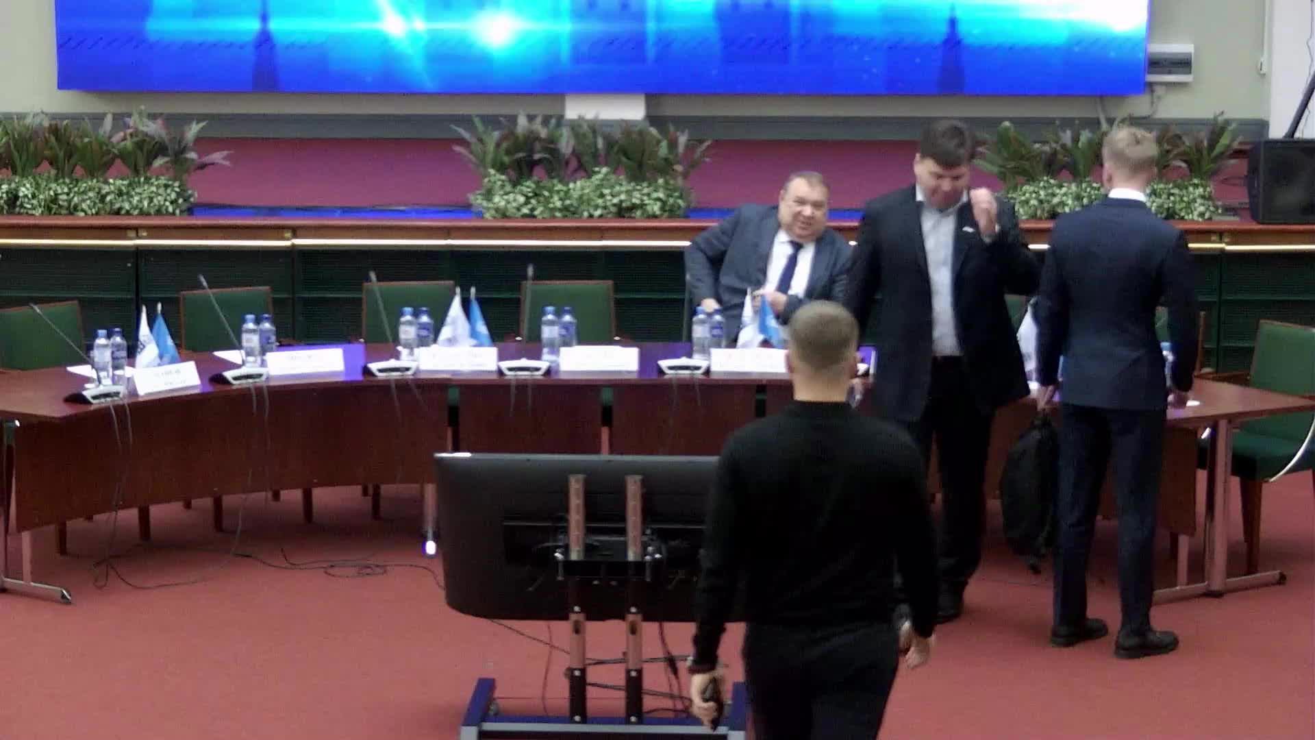 Малоэтажная Россия - Круглый стол №1 смотреть онлайн