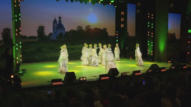 Гала-концерт фестиваля для людей с ОВЗ прошёл в концертном зале «Сибирь» смотреть онлайн