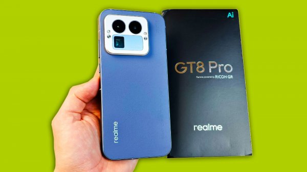 REALME GT 8 PRO - БЫСТРЫЙ ТЕЛЕФОН СО СМЕННЫМ ДЕКОРОМ КАМЕР!
