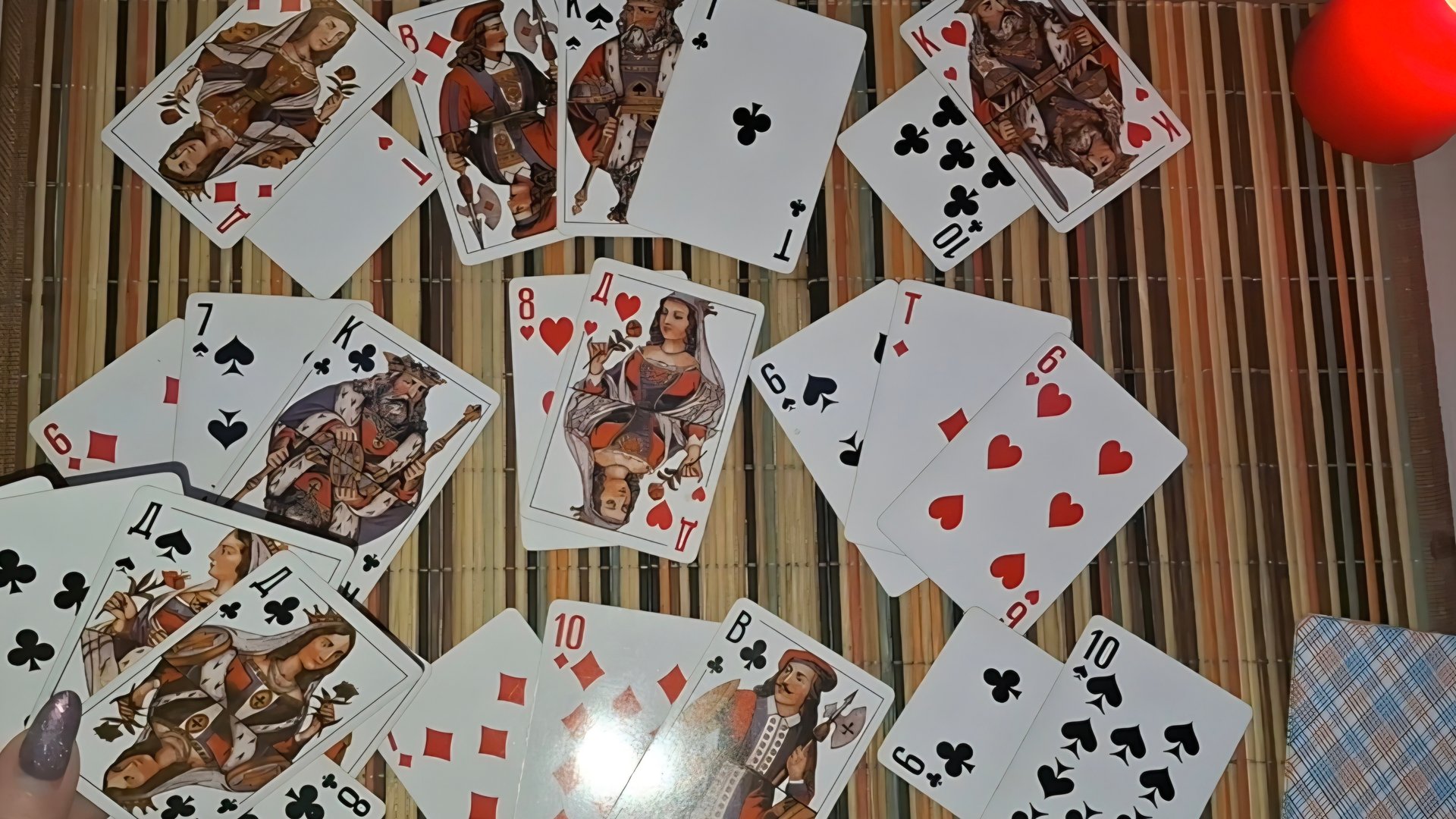 Расклад на червовую даму ♥️ и♣️ крестового короля смотреть онлайн