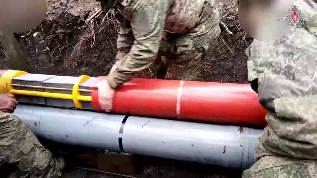 СВО День 1376: Распространение агитлистовок расчётами РСЗО «Ураган» ГрВ «Восток» смотреть онлайн