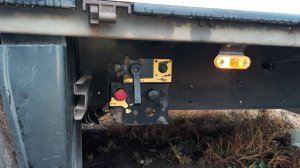 Не растормаживается прицеп (нет воздуха)