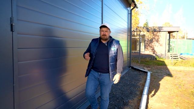 Гараж с мансардой из сэндвич-панелей | Цена | Эффективная планировка при ограниченном пространстве смотреть онлайн