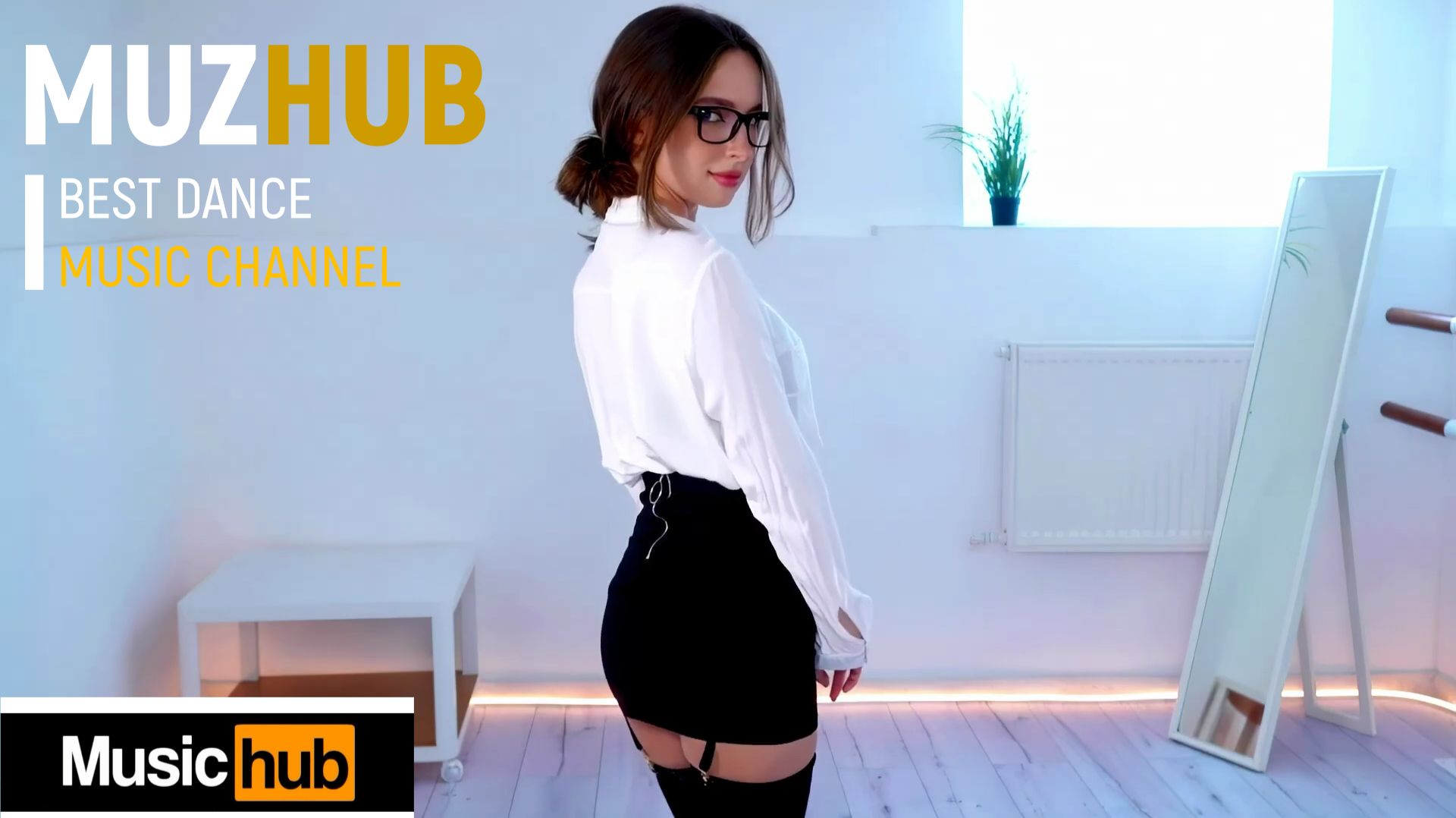 ALEKS BORN - AUREVEIL [MUZHUB]