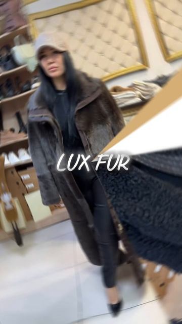 LUX FUR❄️ ЗИМА В СТИЛЕ🔥 ПУХОВИКИ И ДУБЛЁНКИ, КОТОРЫЕ ВЛЮБЛЯЮТ😍 ТЦ Вертикаль. Балашиха смотреть онлайн