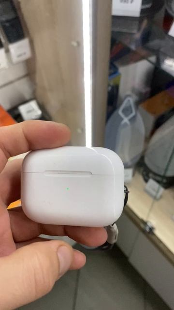 Наушники Apple AirPods Pro смотреть онлайн