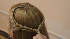 Как заплести косу в виде сердца