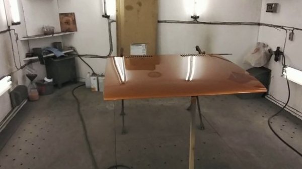 Audi Coupe 1982 г. Окраска капота.