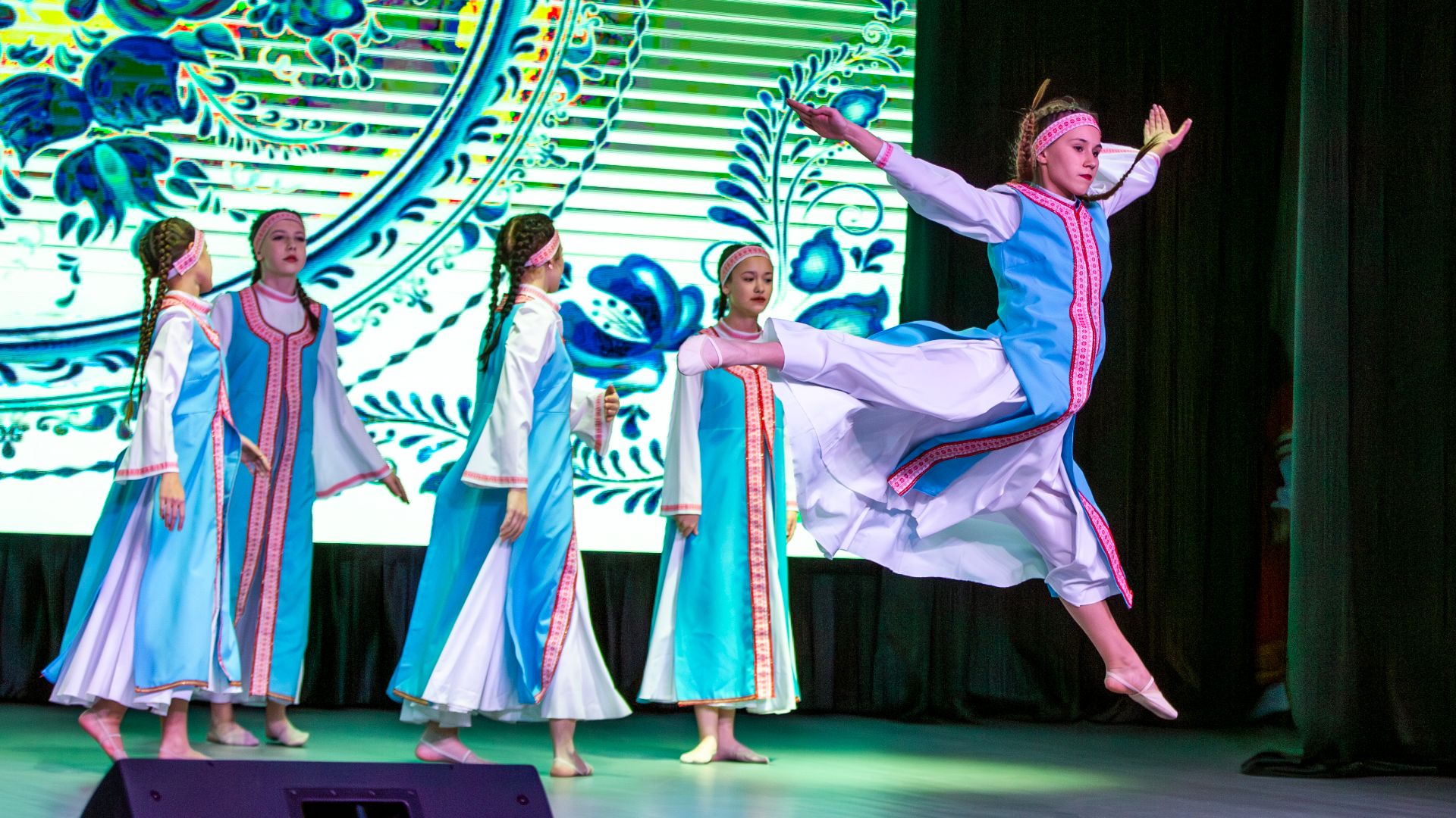 ДК Береговой. Концерт, посвящённый празднику - День матери. 2025. смотреть онлайн