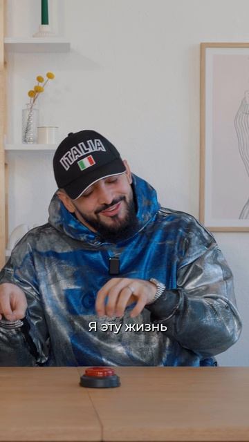 Угадай мелодию с Девушкой😅| Часть 2 смотреть онлайн