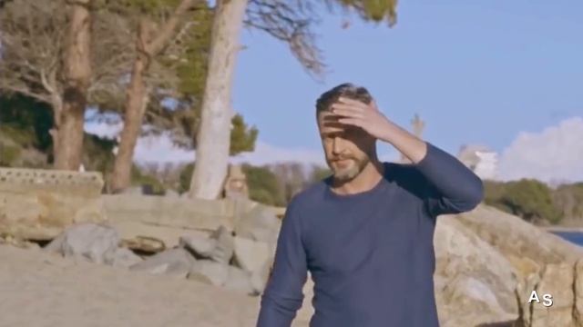 Из за тебя...