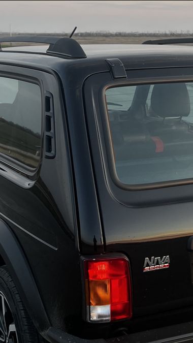 LADA Niva Sport — заряженная модель внедорожника смотреть онлайн