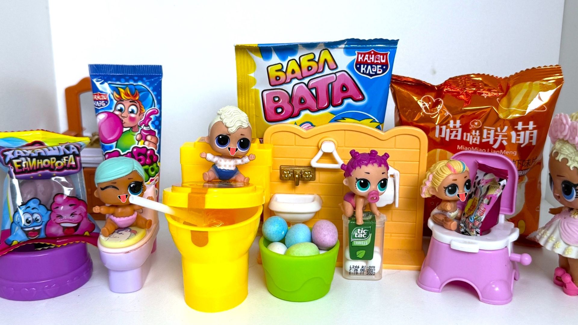 КАК ПРОНЕСТИ ВКУСНЯШКИ🍫🍬😜 В ДЕТСКИЙ САД👶👶👶 Куклы ЛОЛ сюрприз игрушки МУЛЬТИКИ смотреть онлайн