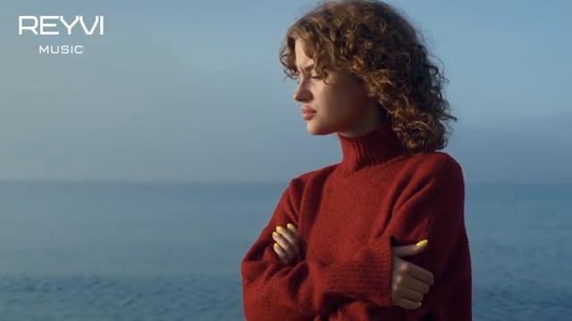 REYVI - I Dance Alone (Italio Disco Retro 2025) смотреть онлайн