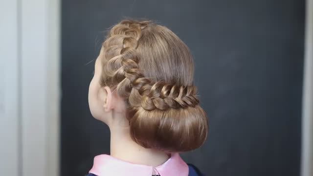 Красивая прическа для девочек на длинные волосы смотреть онлайн