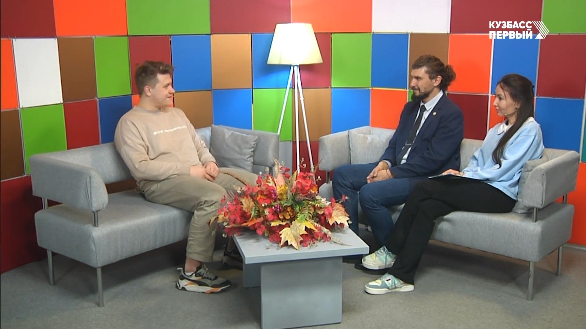 Эфир программы "Включайся" от 24.11.2025. Где воспитывают талантливых детей? смотреть онлайн