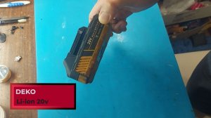 Замена аккумуляторов на шуруповёрте DEKO Li-ion 20v