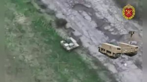 💥🏴⚡Операторы БпЛА обнаружили и уничтожили наземный роботизированный комплекс врага