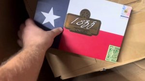 В этом контейнере 99% хлам и только 1% находки.( Аукцион Контейнеров USA)