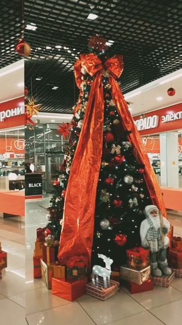 Воркута. Елочки уже украшают. смотреть онлайн