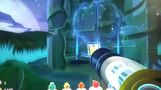 я нашёл супер крутое место там где куча золотых слаймов смотреть онлайн