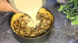 Пирог-жульен с курицей и грибами