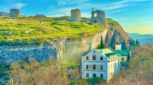 ИНКЕРМАН-Место до ДРОЖИ по КОЖЕ! Пещерный монастырь и крепость Каламита! Огромные штольни Винзавода!