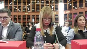 Мода и креативные индустрии 2025: как сохранить креативный бизнес в условиях жёсткой экономики