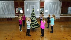 Ёлочка зеленая Новогодний танец