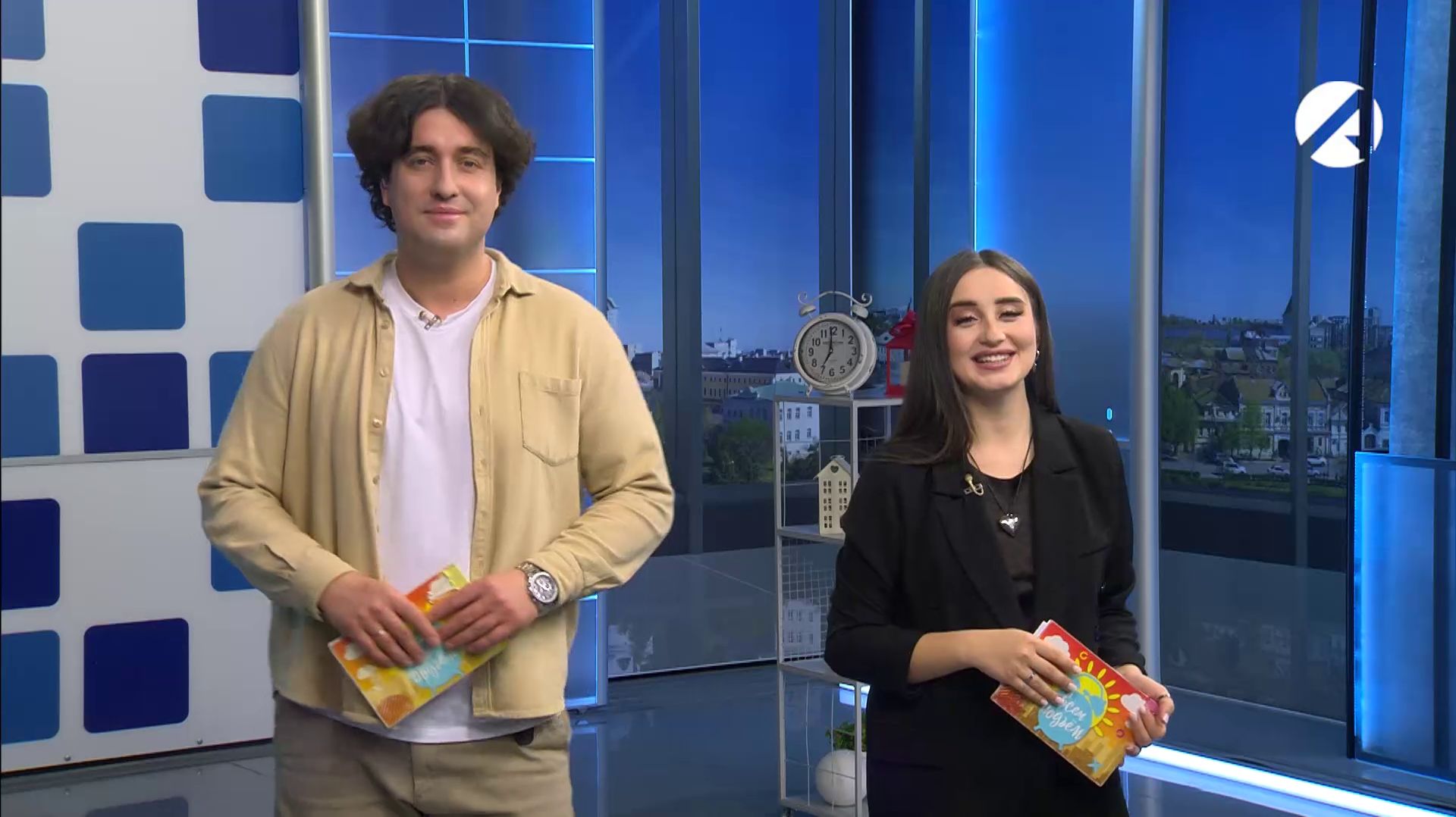 Утреннее шоу «Всем подъём!» | 3 декабря 2025 смотреть онлайн