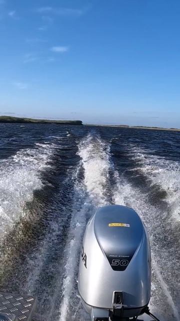 Лодка Мотор Река смотреть онлайн