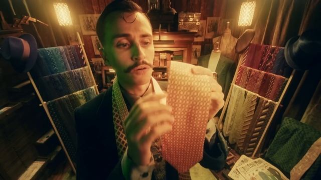 POV You're The Gold Trader and Need New Ties🧵 ASMR смотреть онлайн