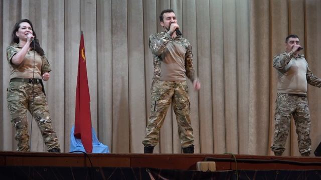 Фронтовая творческая бригада Восточного военного округа песня посвященная Роману Филиппову