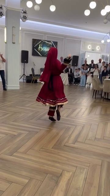 Этот танец покорил гостей свадьбы 🔥👍 смотреть онлайн