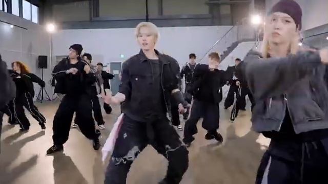 STRAY KIDS - DO IT DANCE MIRRORED смотреть онлайн
