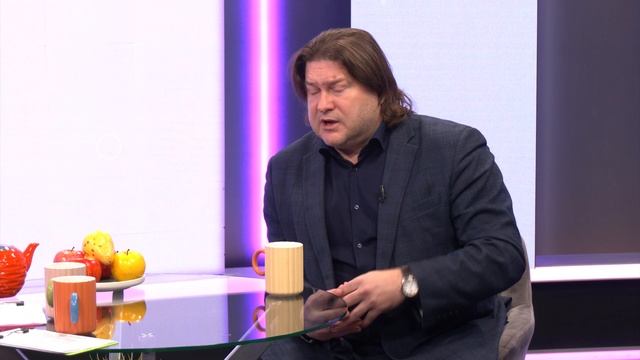 Однажды утром: про сибирское здоровье смотреть онлайн